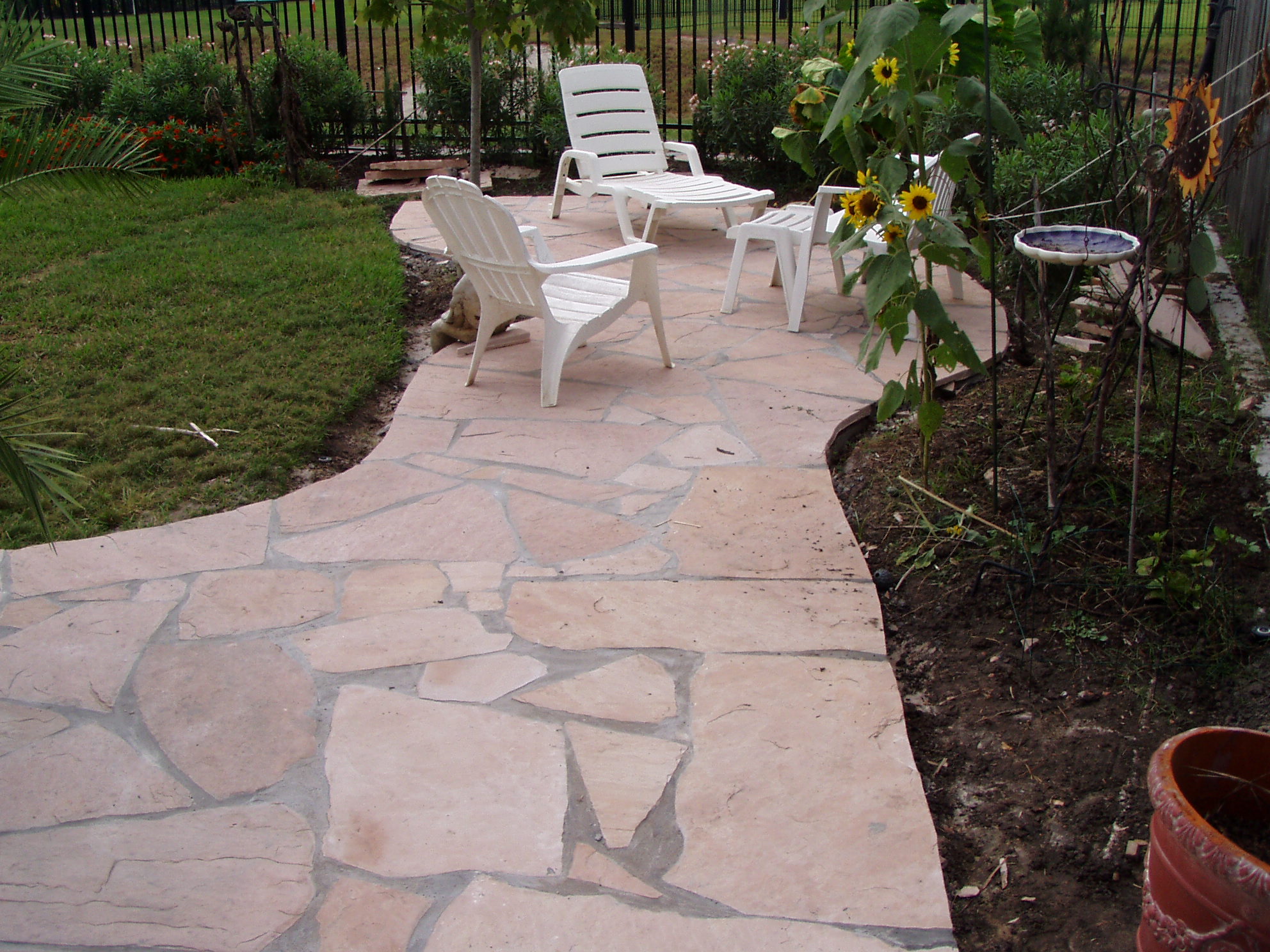 flagstone landscaping